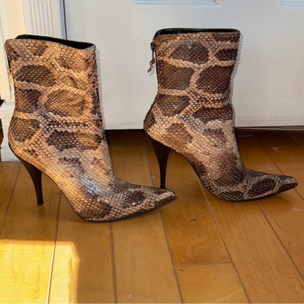 Stuart Wietzman boots - Picture 11 of 16